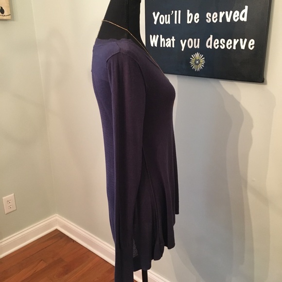 Wearing Your ❤️On Your Sleeve Women’s Sweater - Picture 2 of 4